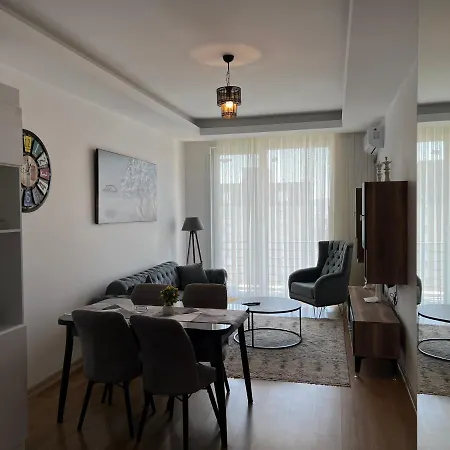 Location Free Wifi Ac Parking Garage